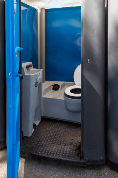 Best Emergency porta potty rental  in Maplewood, WA